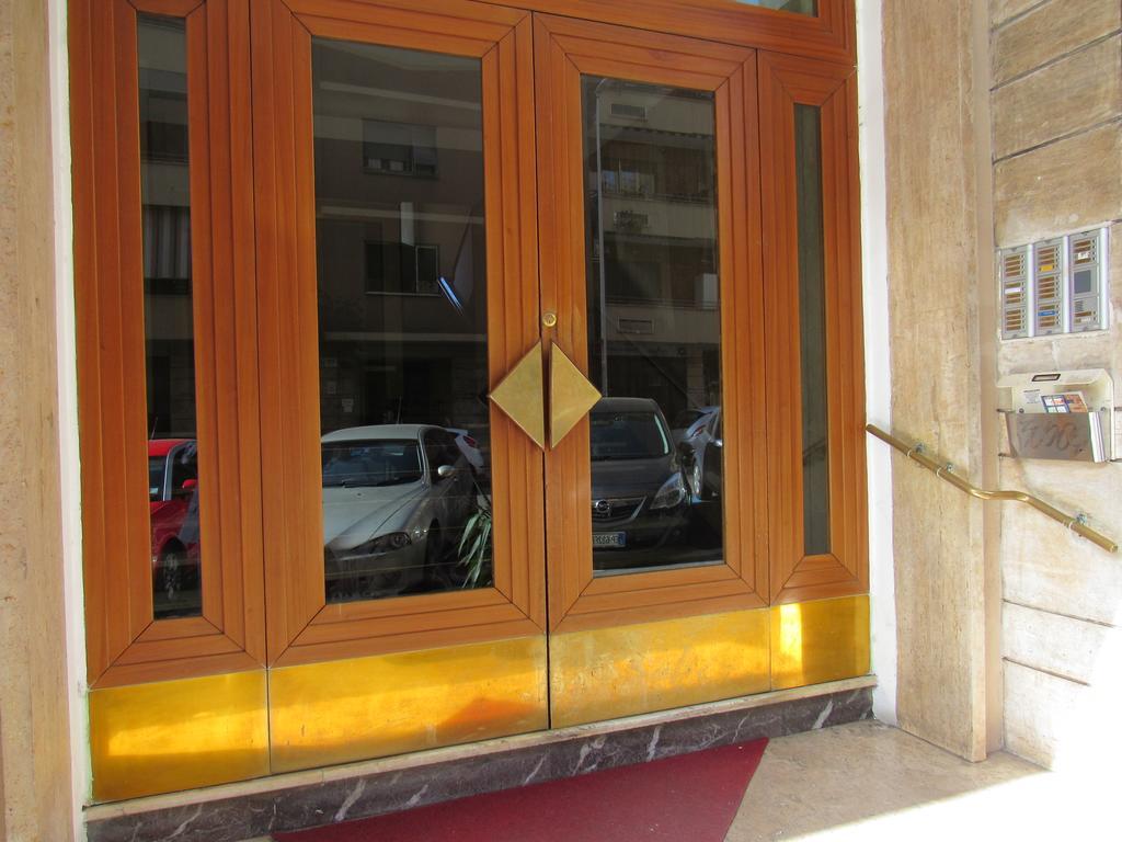 Bed and Breakfast Pianeta Roma 127 Exterior foto
